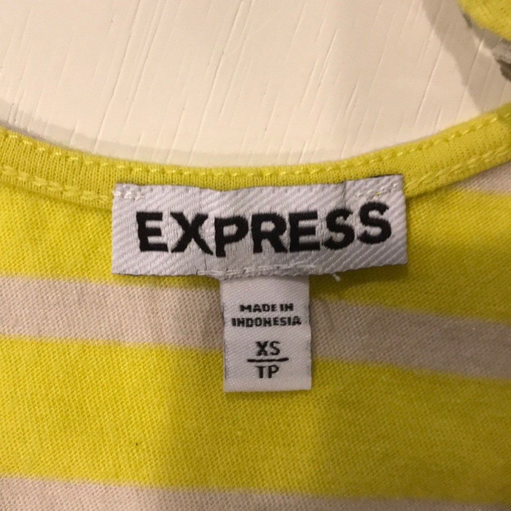 Express Tank Top - Picture 3 of 5